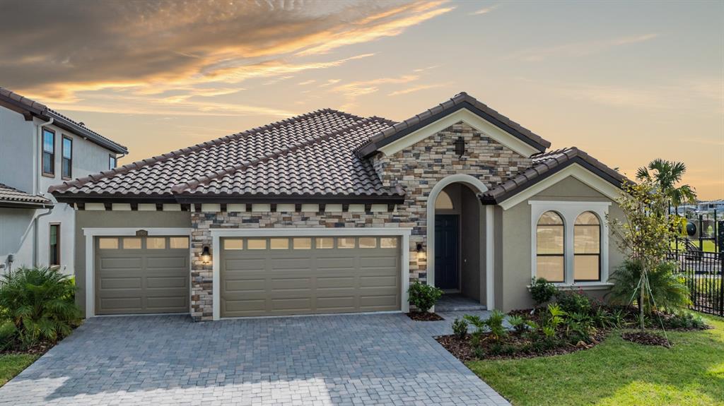10850 Rustic Timber Loop San Antonio, FL 33576 - Photo 2 of 63