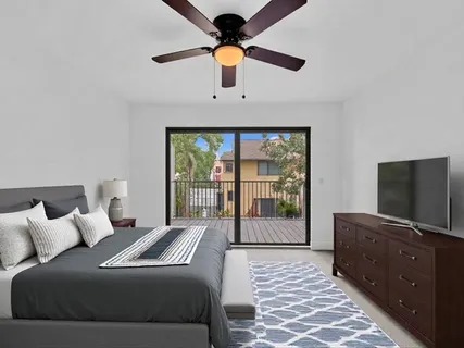 $529,000 | 3841 Farragut Street, Hollywood, FL 33021
