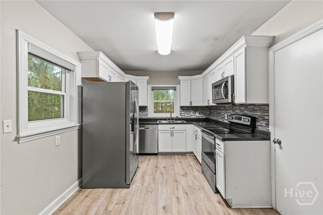 505 Lecount Street Hinesville, GA 31313 - Photo 13 of 36