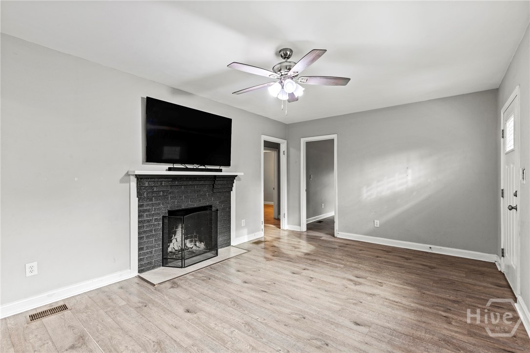 505 Lecount Street Hinesville, GA 31313 - Photo 7 of 36