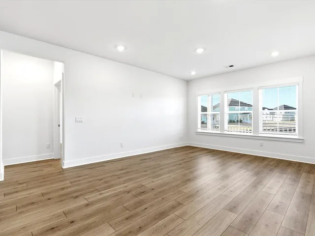 $474,990 | 350 Calm Water Way, Summerville, SC 29486