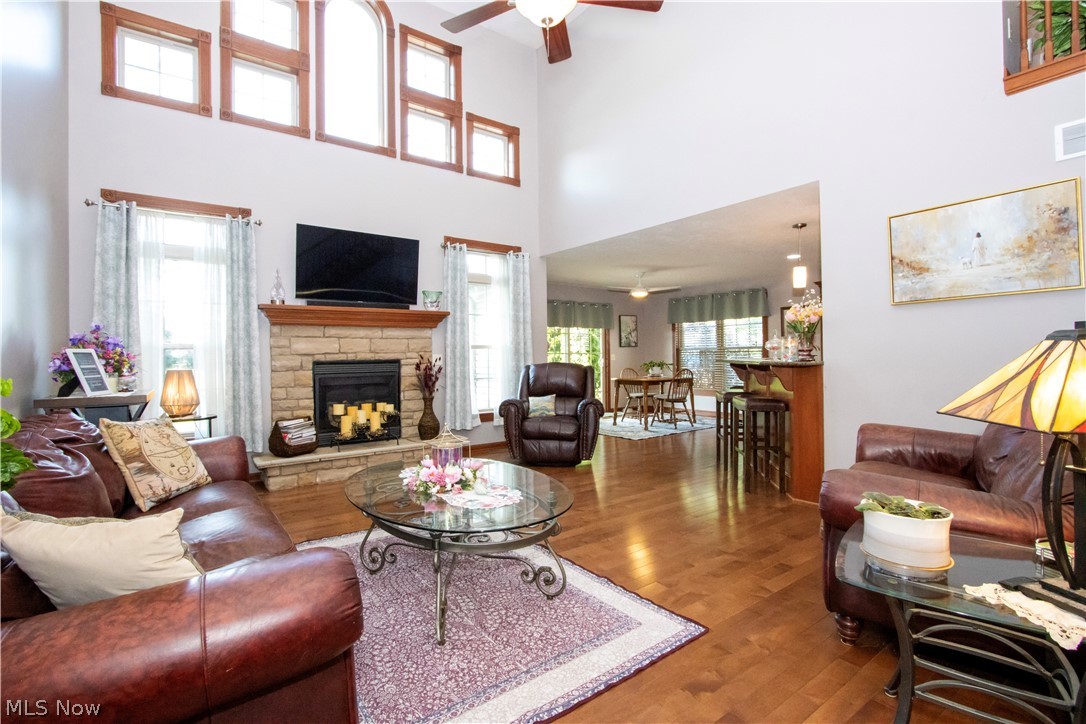 3434 York Road Orrville, OH 44667 - Photo 10 of 50 Great Room With Gas Fireplace