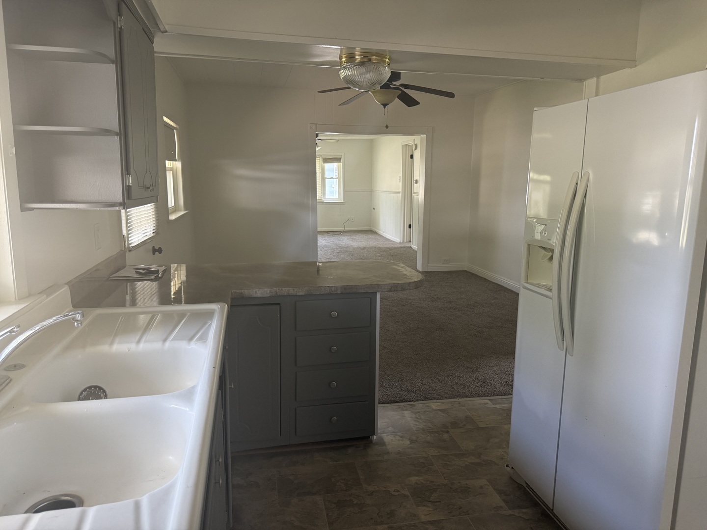 126 8th Street Hennepin, IL 61327 - Photo 4 of 17 a bathroom with a bathtub sink and mirror