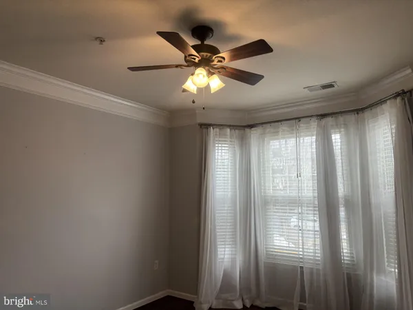 $345,000 | 507 Sunset View Terrace Southeast, Unit 202, Leesburg, VA 20175