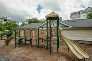 $345,000 | 507 Sunset View Terrace Southeast, Unit 202, Leesburg, VA 20175