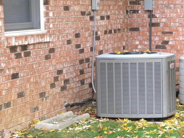 $245,000 | 212 Hamilton Street, Brownsburg, IN 46112