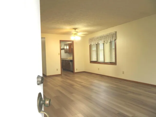 $245,000 | 212 Hamilton Street, Brownsburg, IN 46112