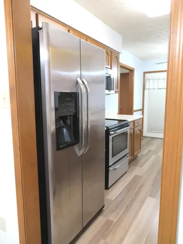 $245,000 | 212 Hamilton Street, Brownsburg, IN 46112