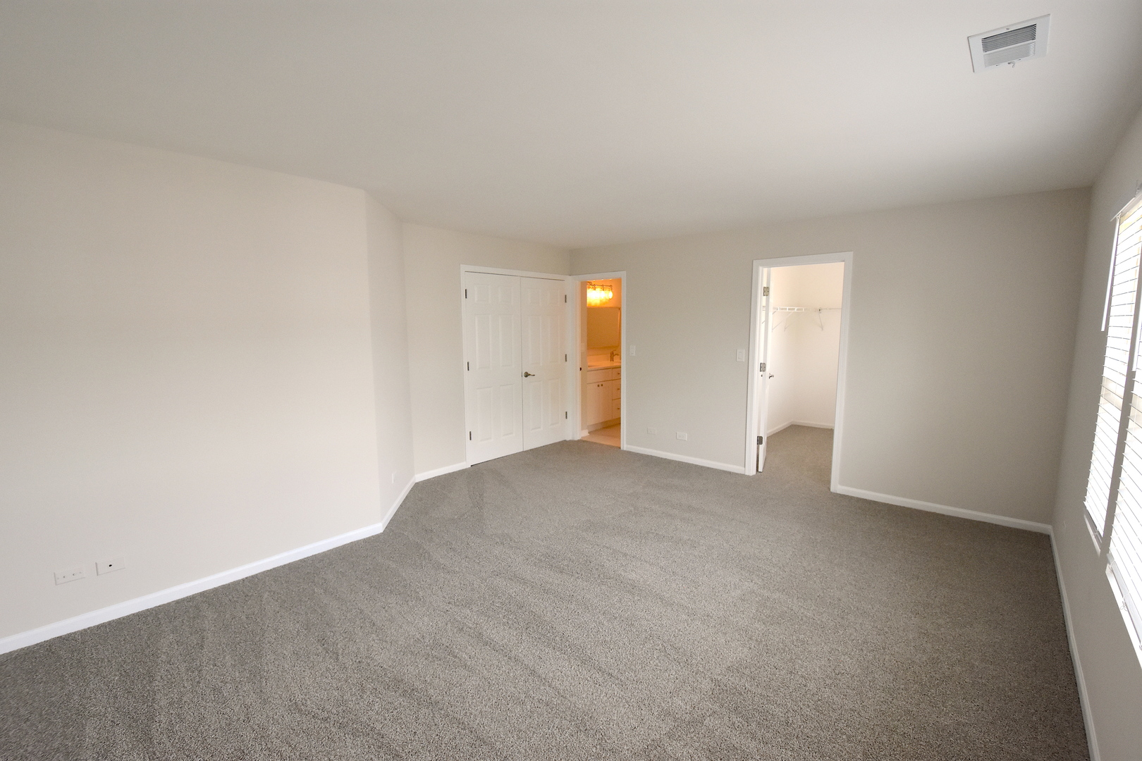 2341 Reflections Drive Aurora, IL 60502 - Photo 14 of 21 a view of an empty room with a window
