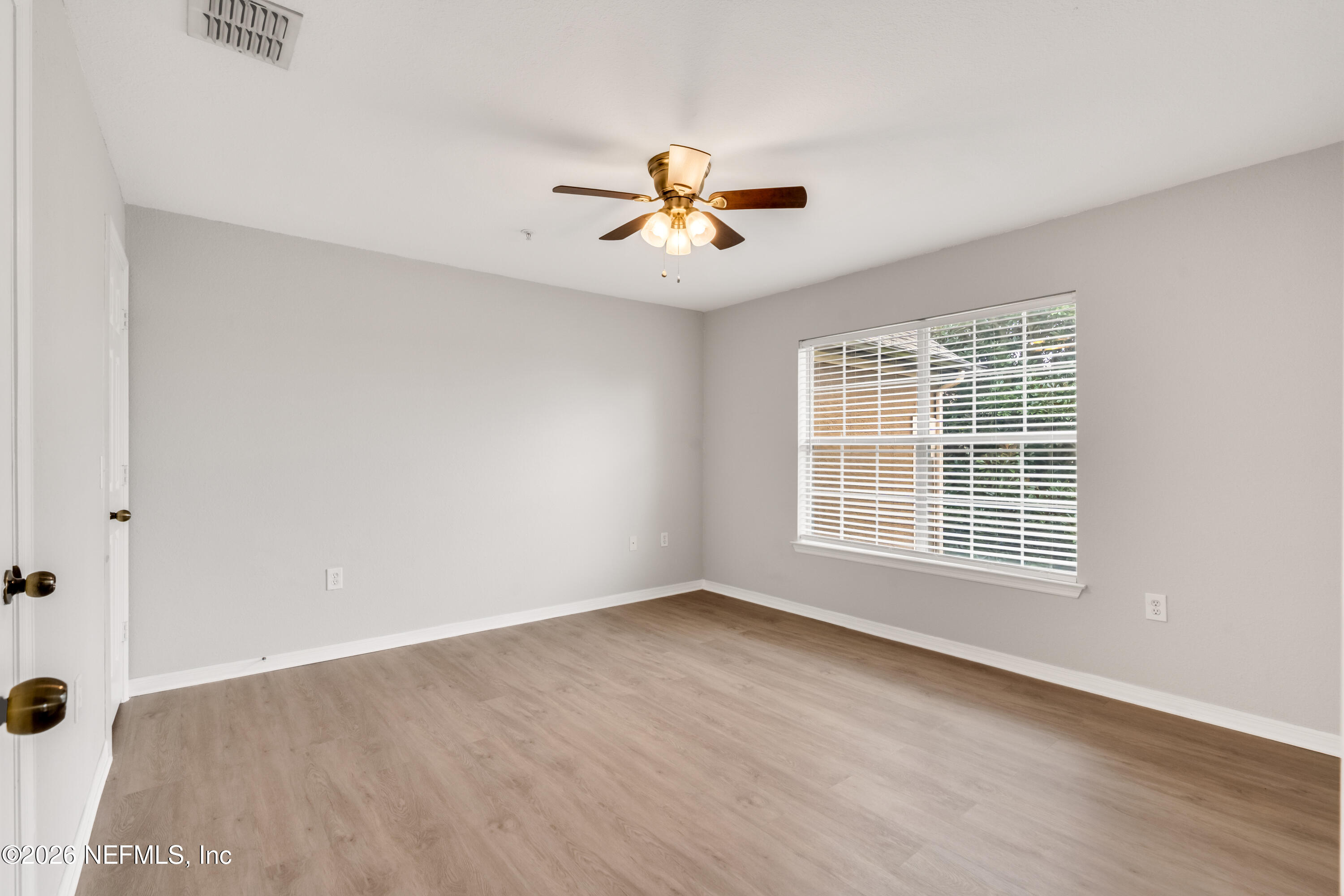 10961 Burnt Mill Road, Unit 935 Jacksonville, FL 32256 - Photo 19 of 32 homeprimemedia-12