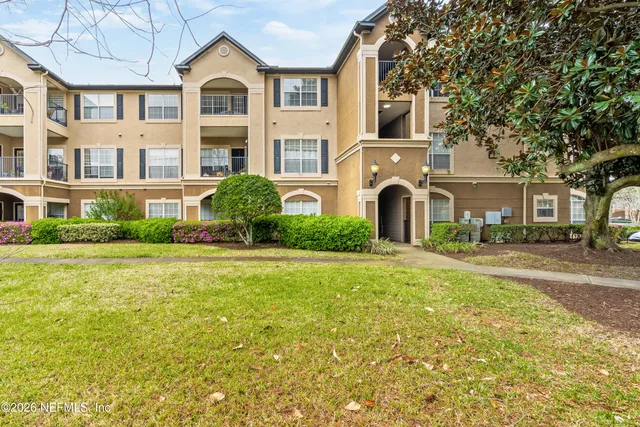 $1,400 | 10961 Burnt Mill Road, Unit 935, Jacksonville, FL 32256