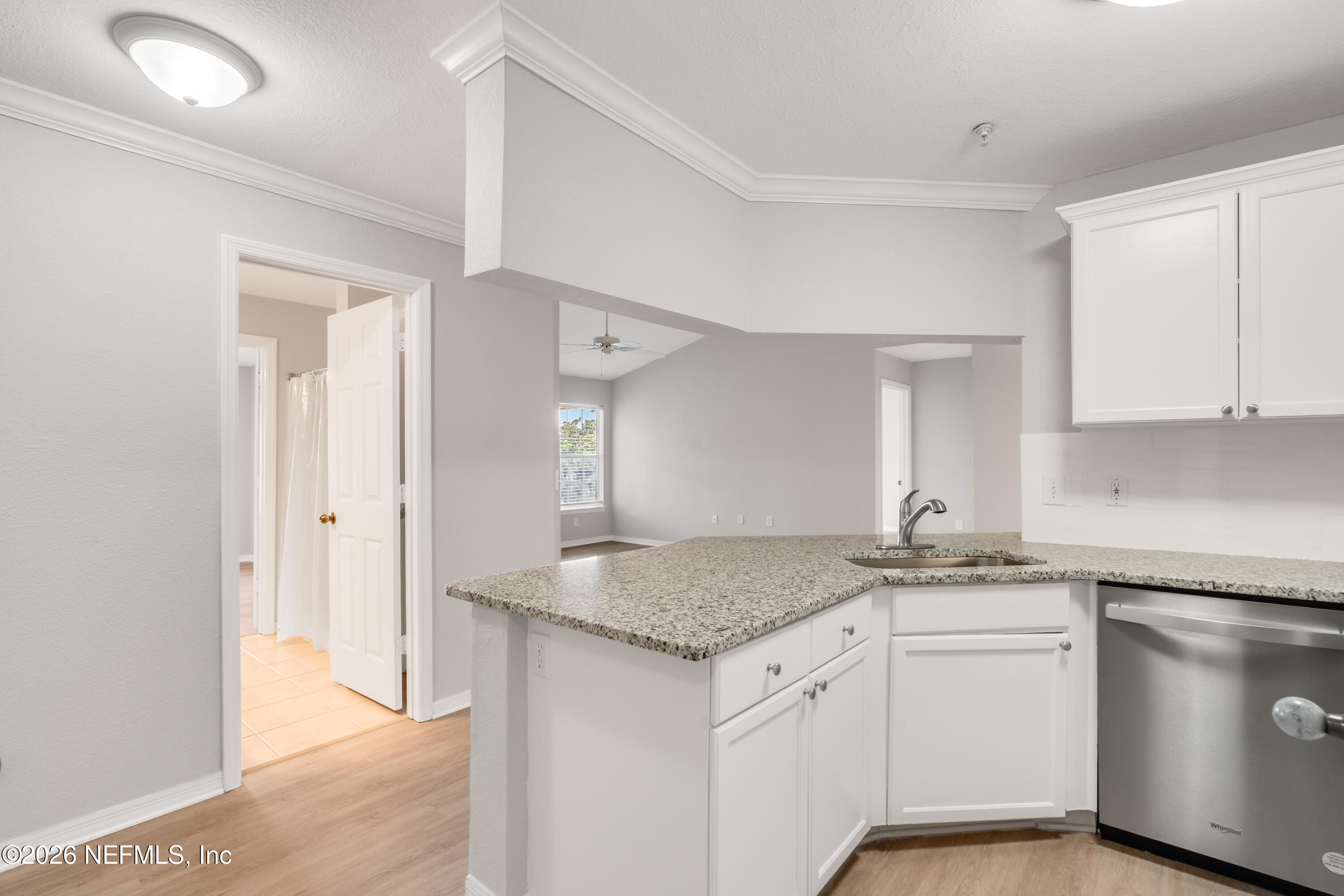 10961 Burnt Mill Road, Unit 935 Jacksonville, FL 32256 - Photo 7 of 32 homeprimemedia-08