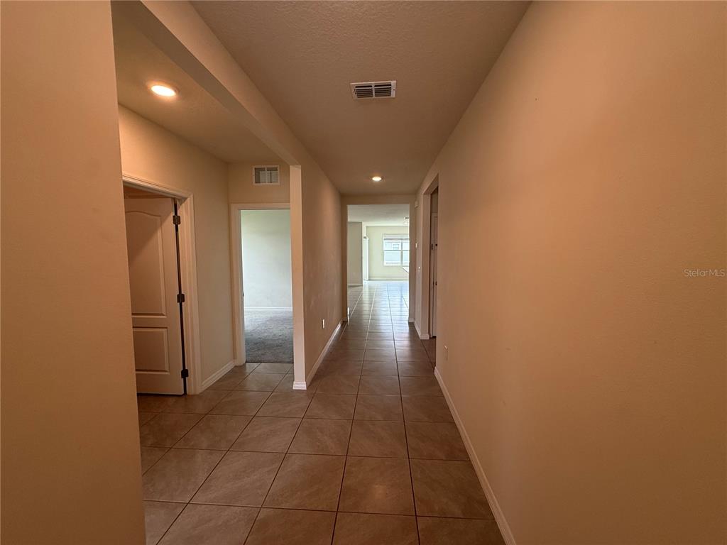 1909 Chickasaw Boulevard Davenport, FL 33837 - Photo 2 of 18