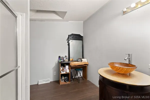 $189,900 | 11098 South Sunny Way, Hardinsburg, IN 47125