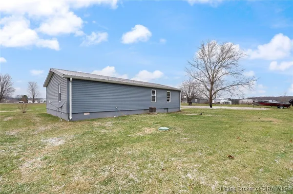 $189,900 | 11098 South Sunny Way, Hardinsburg, IN 47125