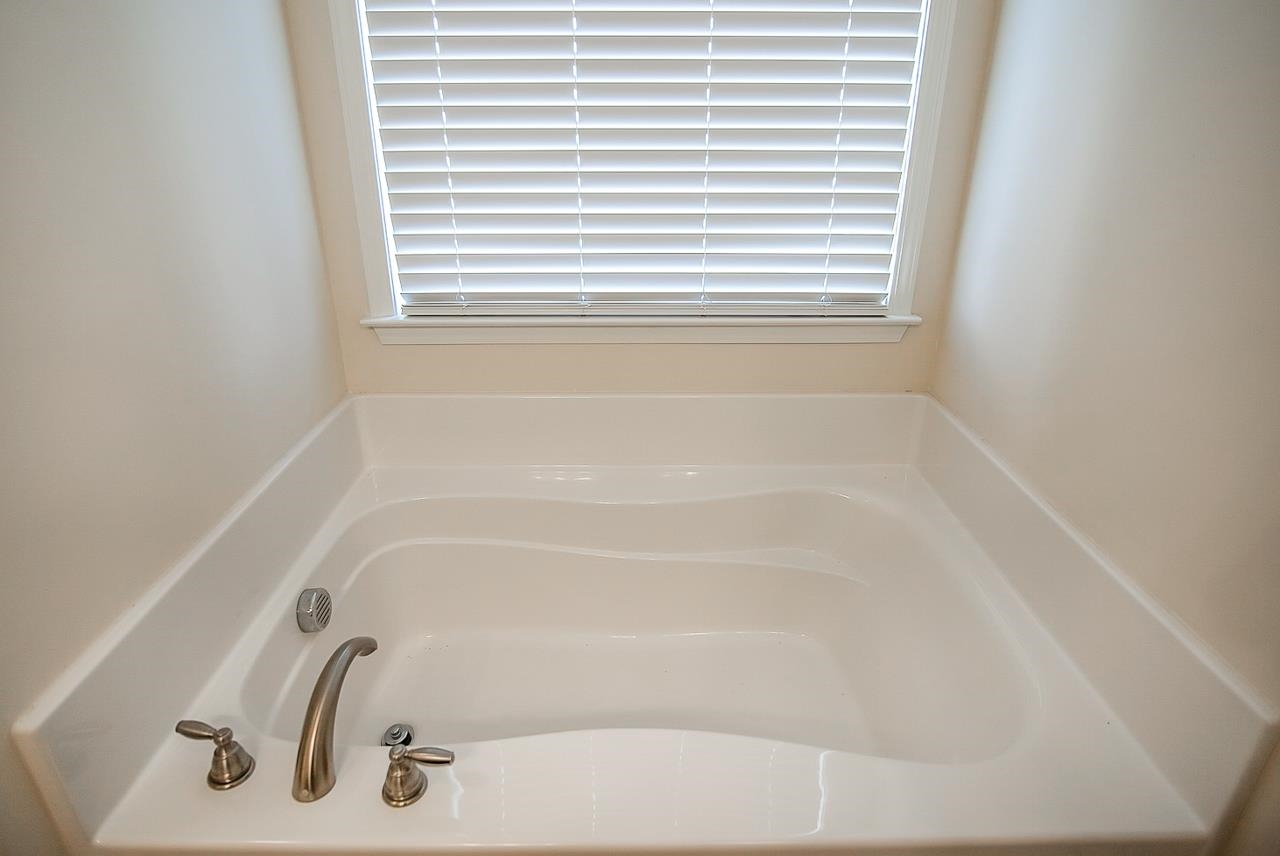 515 Chantry Lane Moore, SC 29369 - Photo 18 of 27