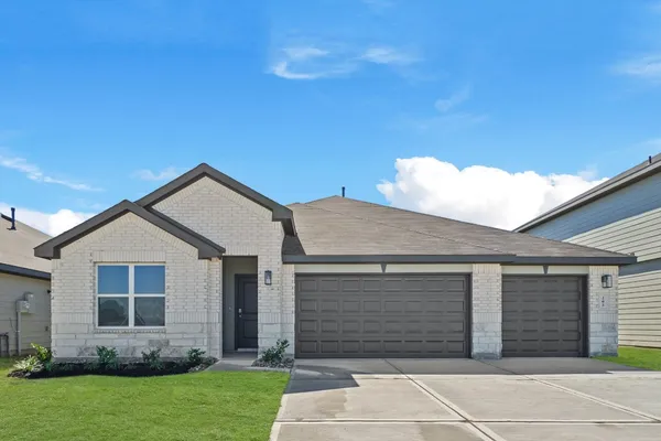 $312,990 | 205 Homestead Court, Dayton, TX 77535