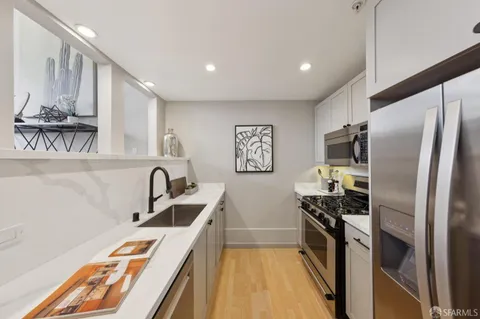 $950,000 | 2412 Harrison Street, Unit 101, San Francisco, CA 94110