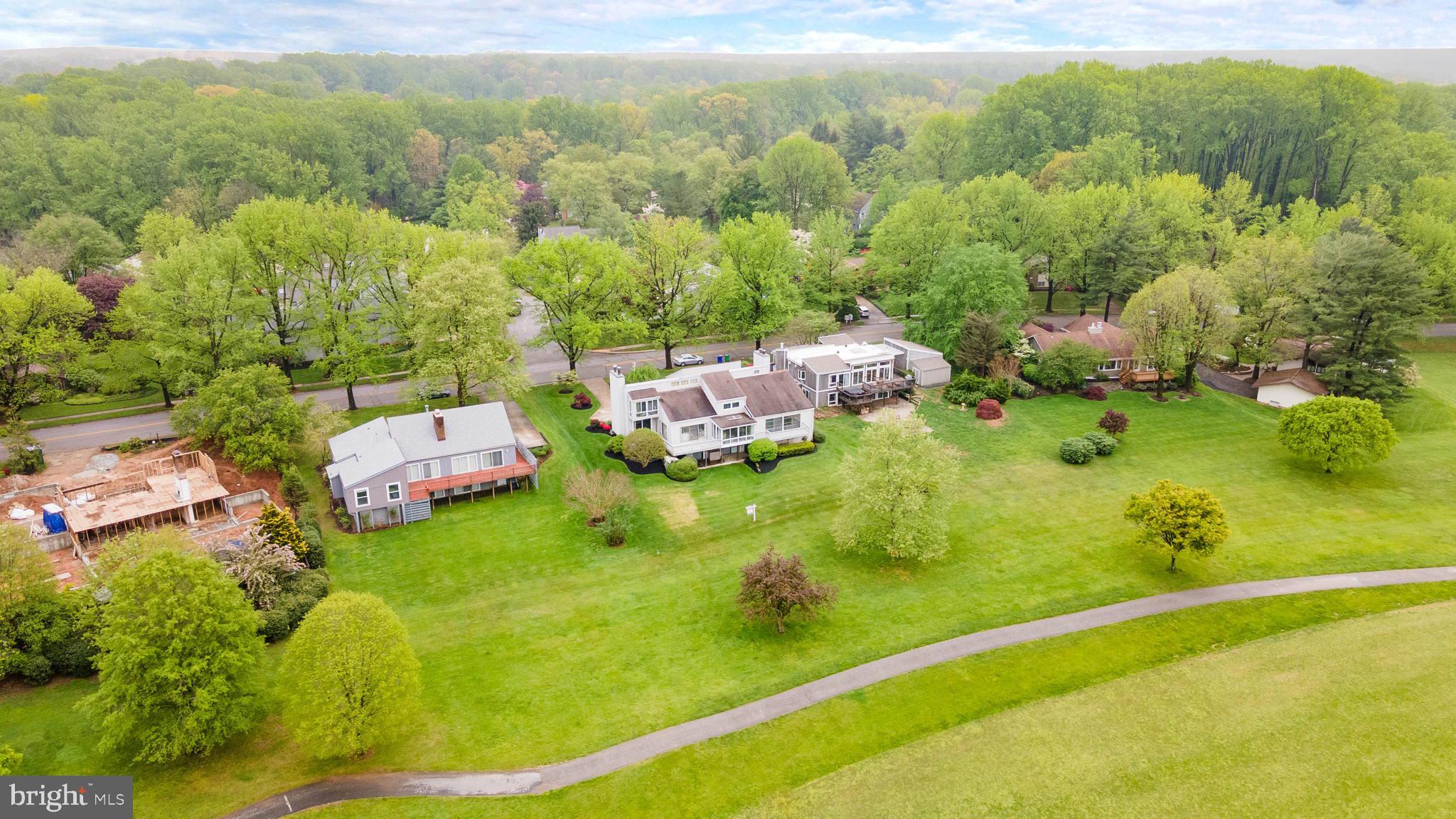 11102 Willow Bottom Drive Columbia, MD 21044 - Photo 13 of 44 Backyard and first hole at Hobbits.