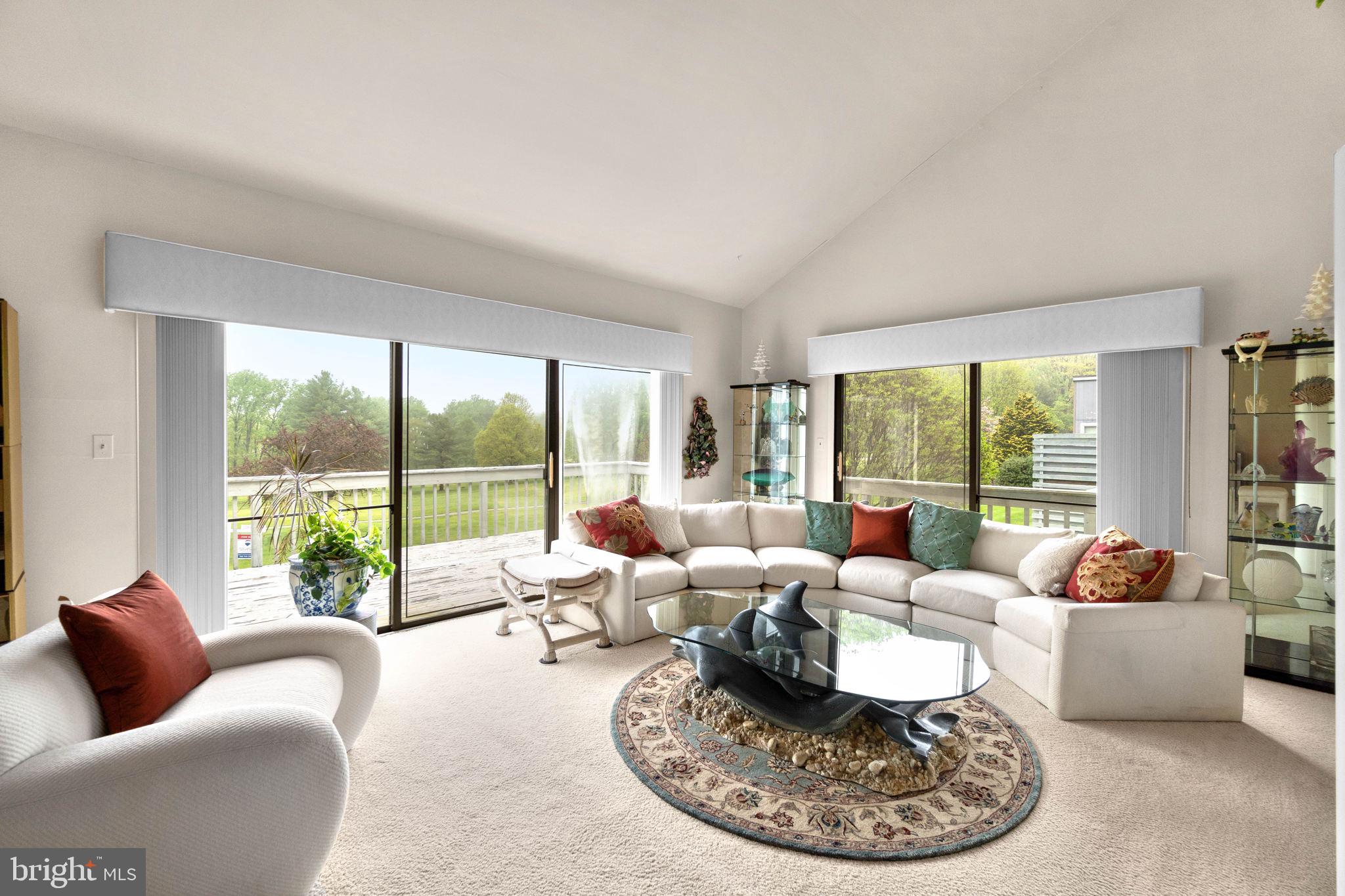 11102 Willow Bottom Drive Columbia, MD 21044 - Photo 33 of 44 Main level living room.