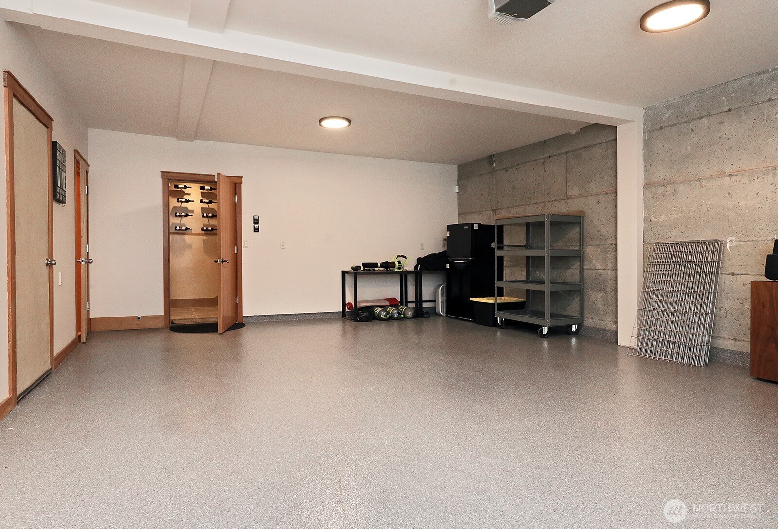 8045 Possession Road Clinton, WA 98236 - Photo 31 of 40