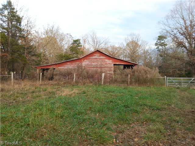 9217 Riverside Road Seagrove, NC 27341 - Photo 3 of 9 Stable/Barn.
