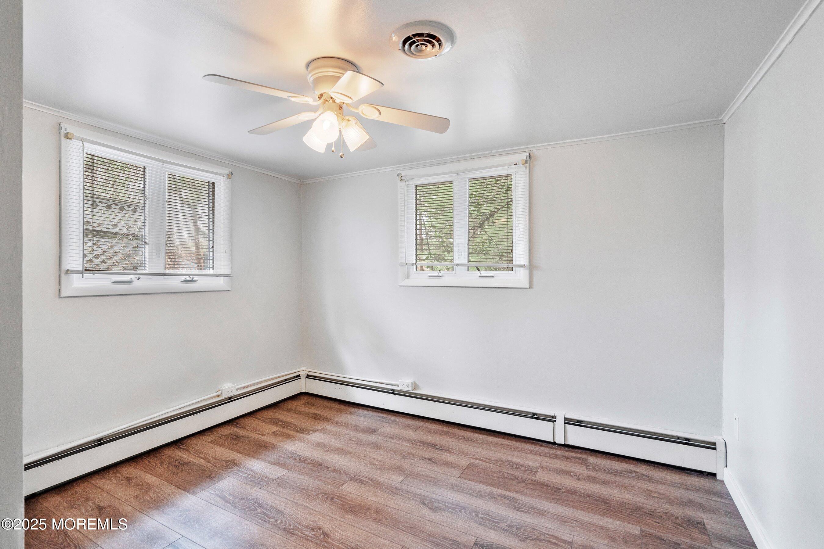 135 West Commodore Boulevard Jackson, NJ 08527 - Photo 17 of 27 19-Bed 3