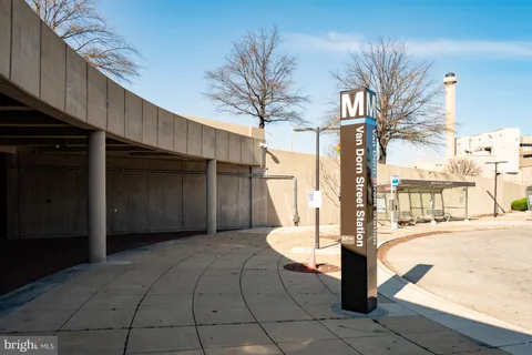 $249,900 | 6301 Stevenson Avenue, Unit 806, Alexandria, VA 22304