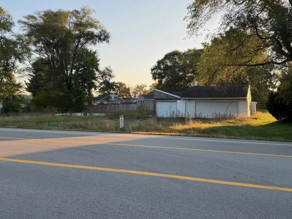 $25,900 | 1921 South Greenville Road, Greenville, MI 48838