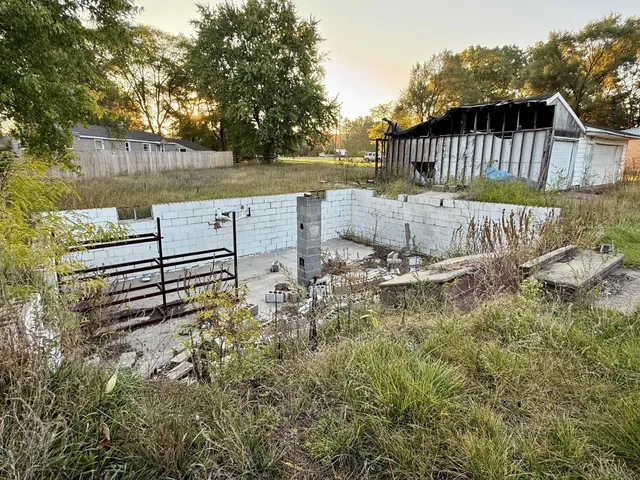 $25,900 | 1921 South Greenville Road, Greenville, MI 48838