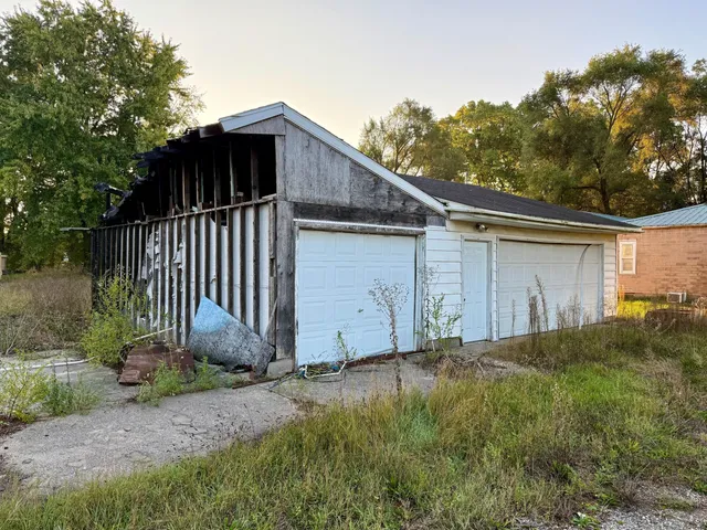 $25,900 | 1921 South Greenville Road, Greenville, MI 48838