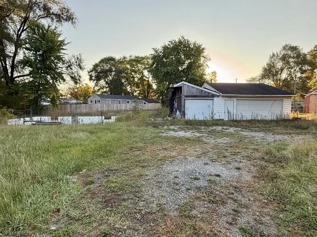 $25,900 | 1921 South Greenville Road, Greenville, MI 48838