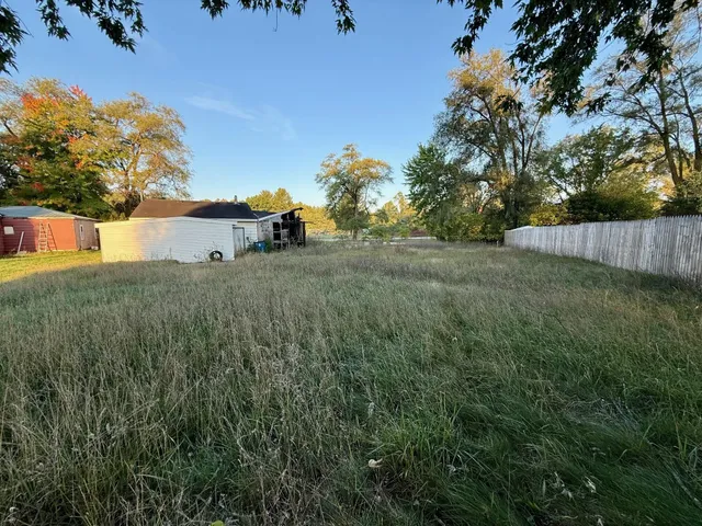 $25,900 | 1921 South Greenville Road, Greenville, MI 48838