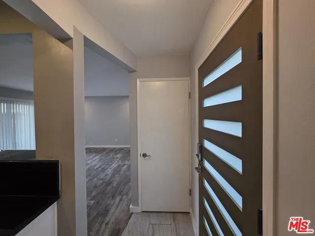 $3,000 | 210 South Lucia Avenue, Unit 3, Redondo Beach, CA 90277