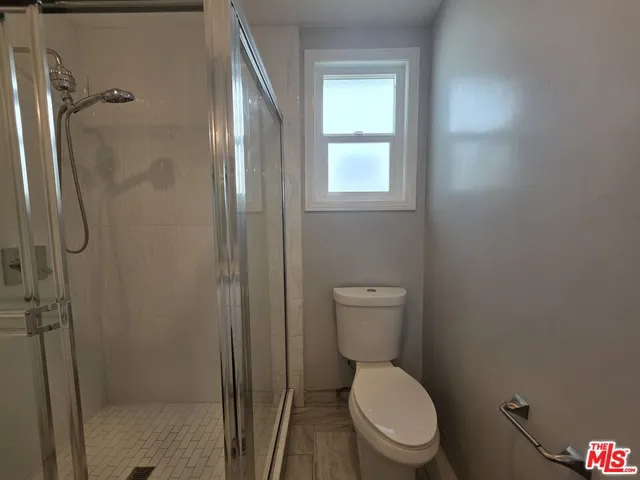 $3,000 | 210 South Lucia Avenue, Unit 3, Redondo Beach, CA 90277