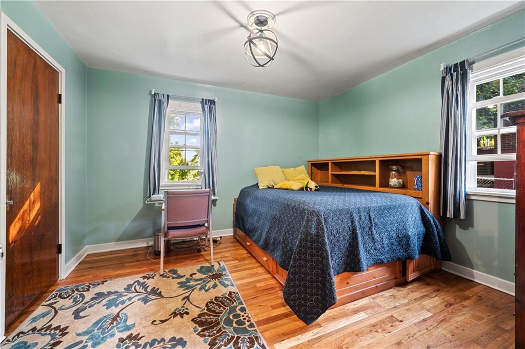 592 Blessing Street Pittsburgh, PA 15213 - Photo 9 of 21 Gallery Image 9