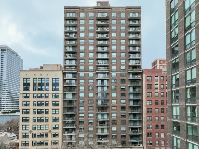 $445,000 | 1250 North Dearborn Street, Unit 5B, Chicago, IL 60610