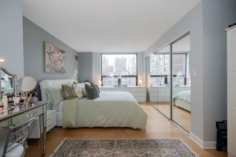 $445,000 | 1250 North Dearborn Street, Unit 5B, Chicago, IL 60610