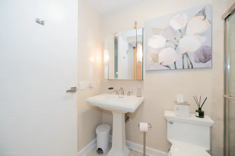 $445,000 | 1250 North Dearborn Street, Unit 5B, Chicago, IL 60610