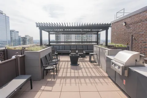 $445,000 | 1250 North Dearborn Street, Unit 5B, Chicago, IL 60610