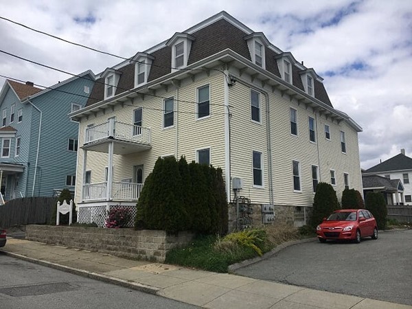 870 Maple Street, Unit 4 Fall River, MA 02720 - Photo 5 of 15 Gallery Image 5