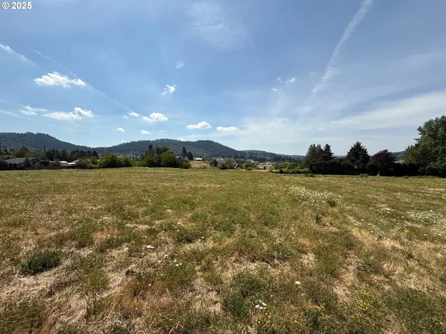 $1,200,000 | Southwest Hartley Avenue, Gresham, OR 97080