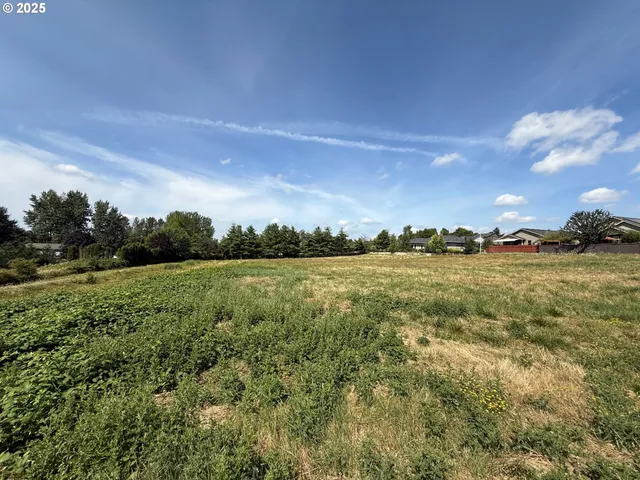 $1,200,000 | Southwest Hartley Avenue, Gresham, OR 97080