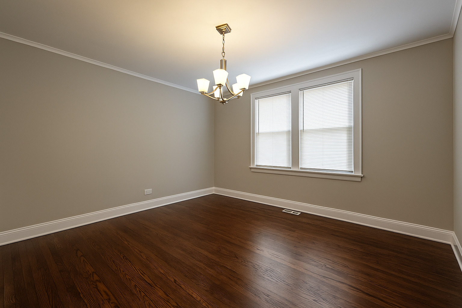 3034 North Nagle Avenue Chicago, IL 60634 - Photo 9 of 28 Gallery Image 9