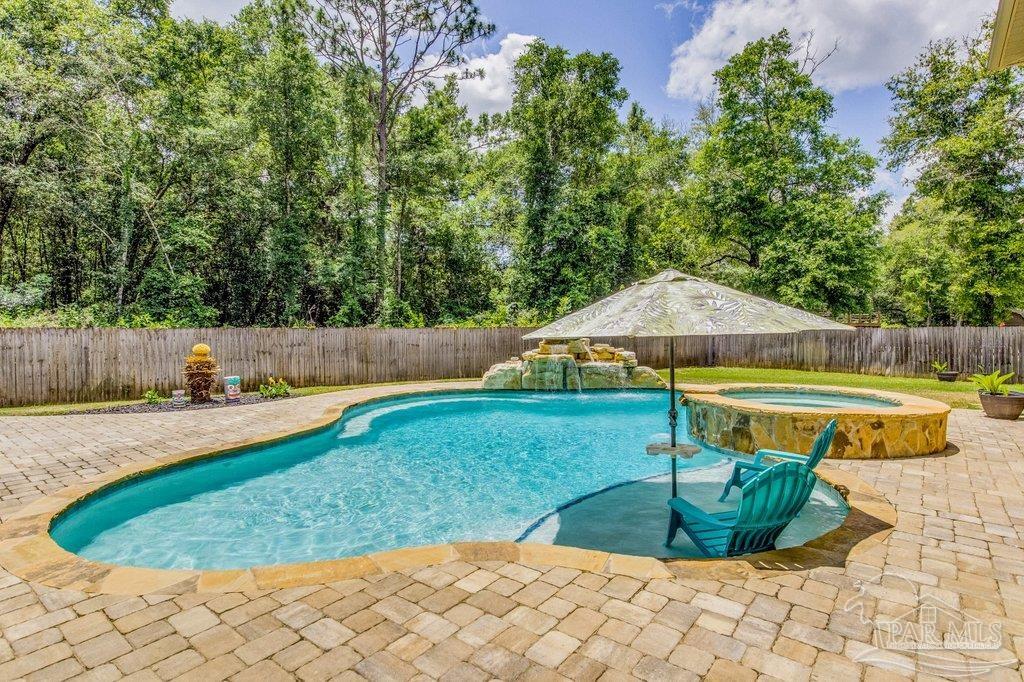 5576 Heatherton Road Milton, FL 32570 - Photo 2 of 45 Gallery Image 2