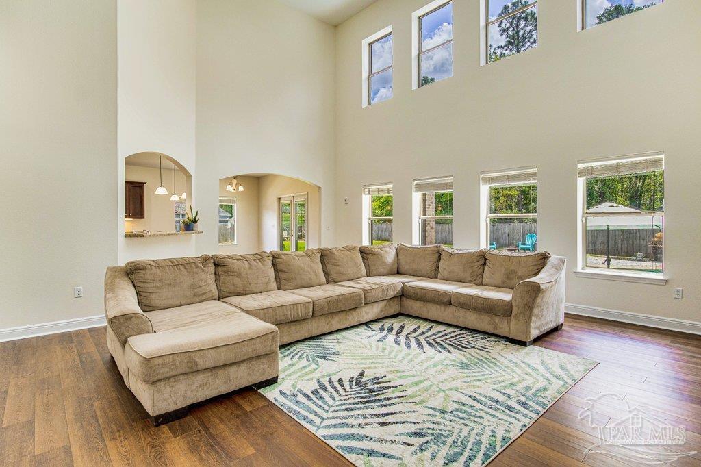 5576 Heatherton Road Milton, FL 32570 - Photo 4 of 45 Gallery Image 4