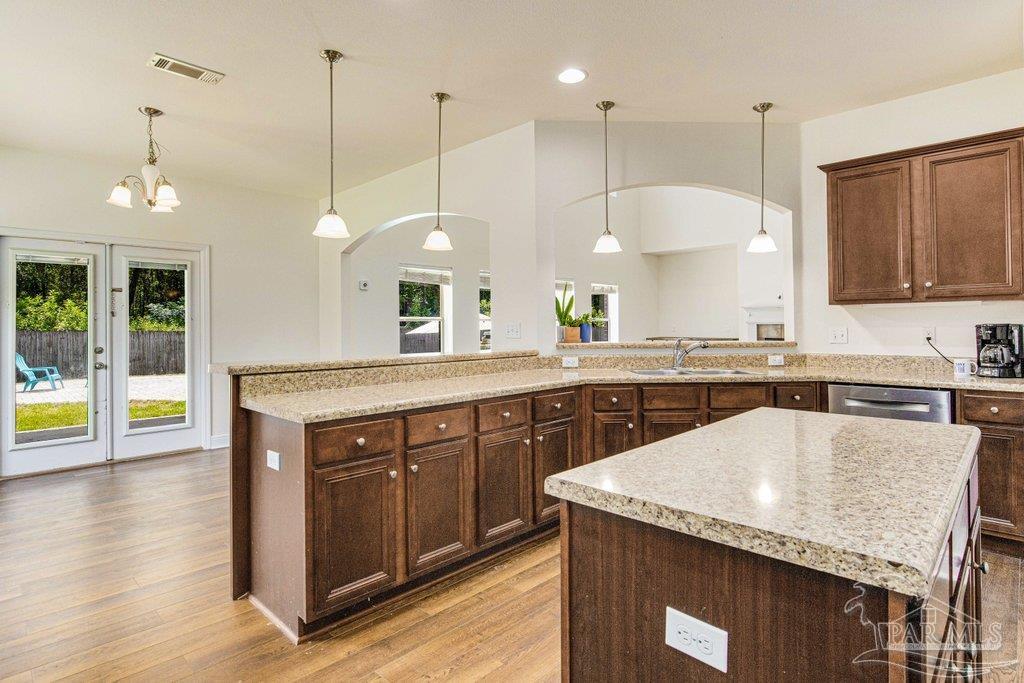 5576 Heatherton Road Milton, FL 32570 - Photo 9 of 45 Gallery Image 9