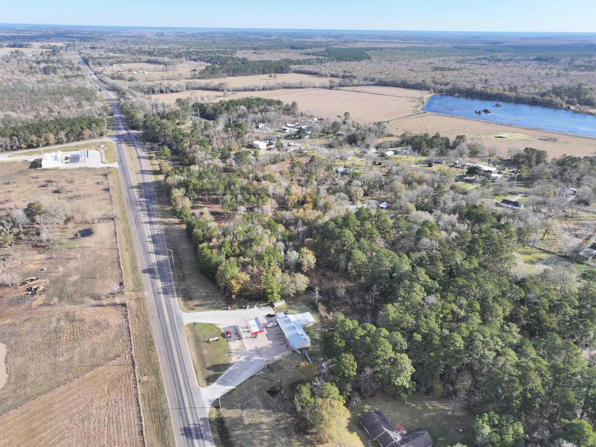 2221 FM 770 Road South Hull, TX 77564 - Photo 23 of 38