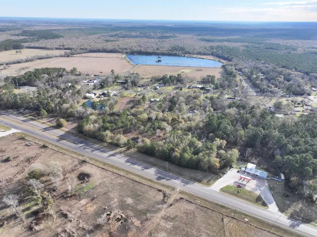 $165,000 | 2221 FM 770 Road South, Hull, TX 77564