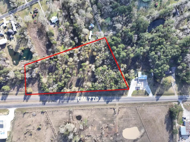 $165,000 | 2221 FM 770 Road South, Hull, TX 77564